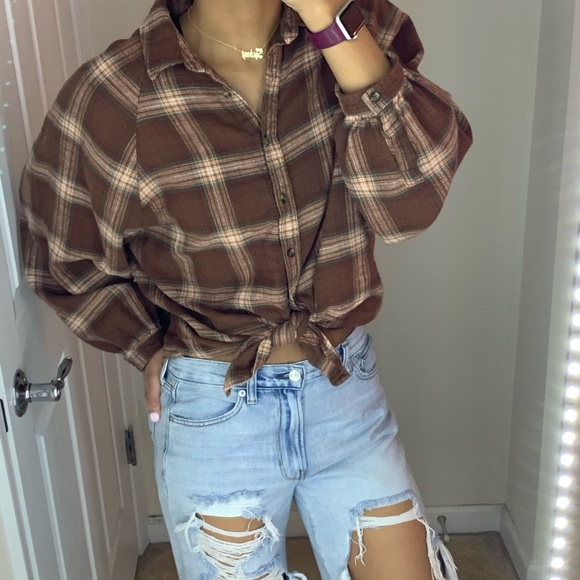 SOLD AE Plaid Button Up Shirt - Picture 2 of 7